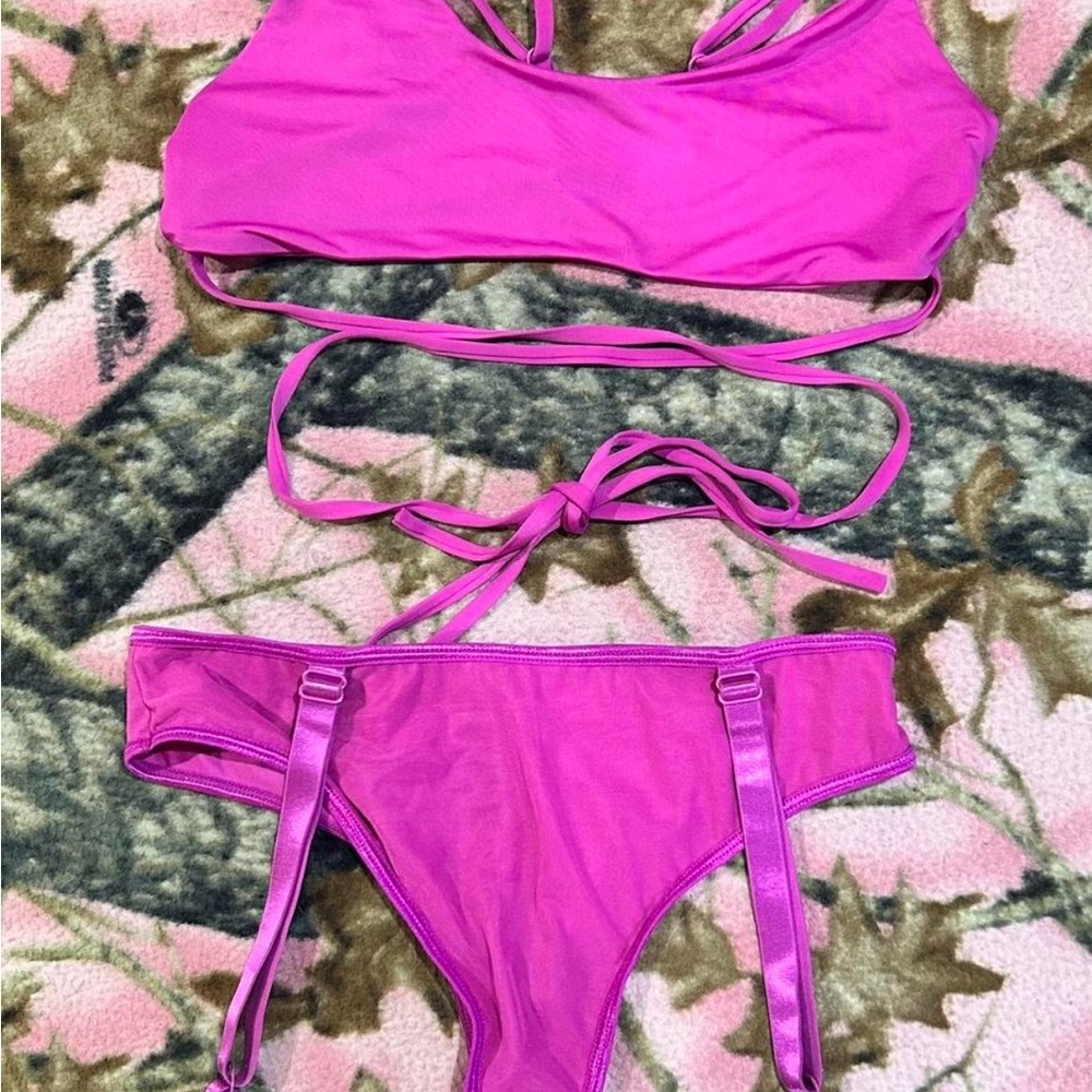 POSTER GIRL Fuchsia Swimwear
